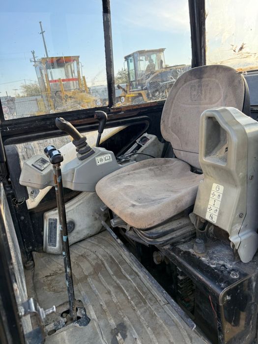 Miniexcavator caterpillar 302.5c