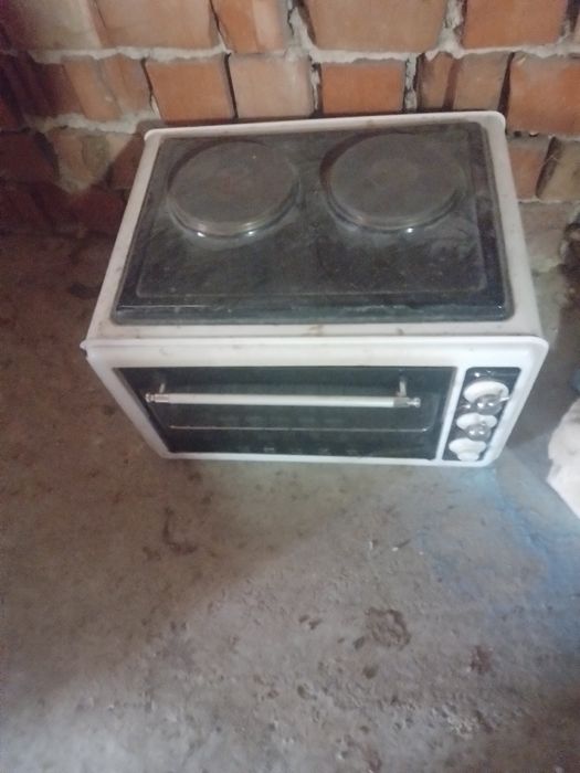 Ghiuveta inox  cuptor cu mpli.                      Motor functioanal