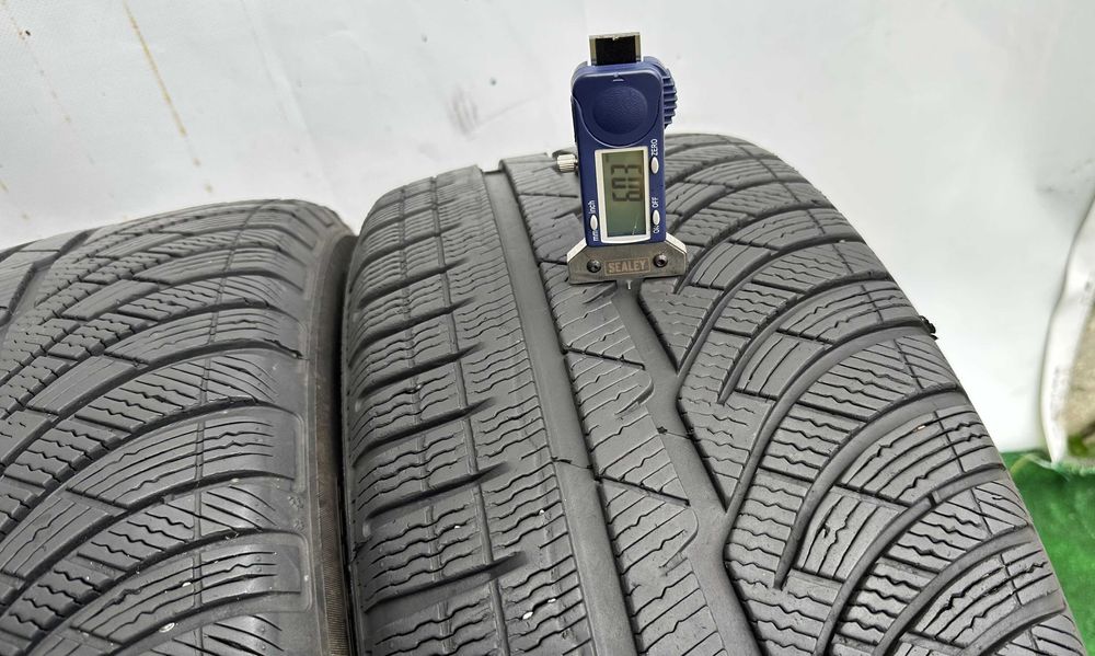 4бр 225/55r18 MICHELIN зимни