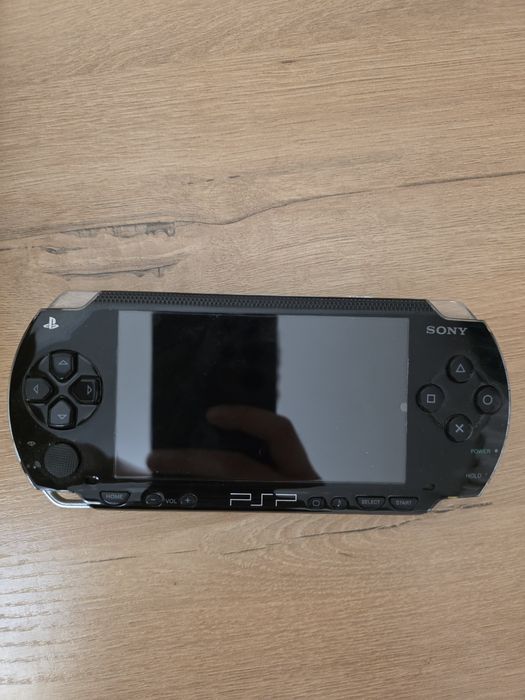 Игровая приставка PSP