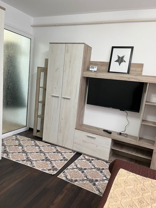 Garsonieră de închiriat