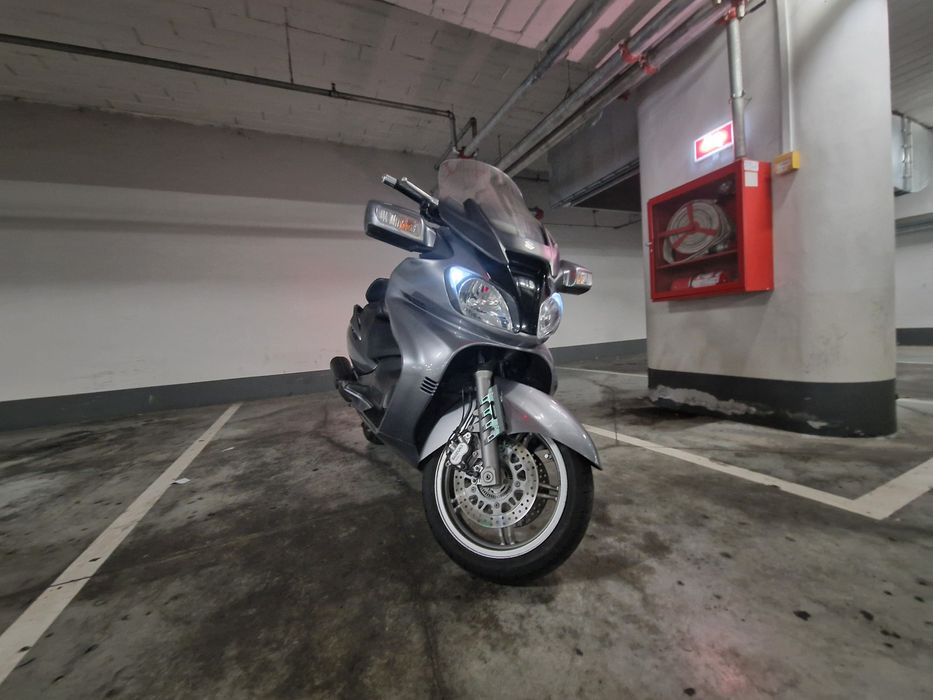 Suzuki burgman 650 executive