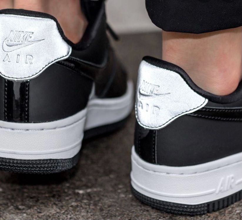 Nike Air Force 1 Low 07 SE patent black reflective silver