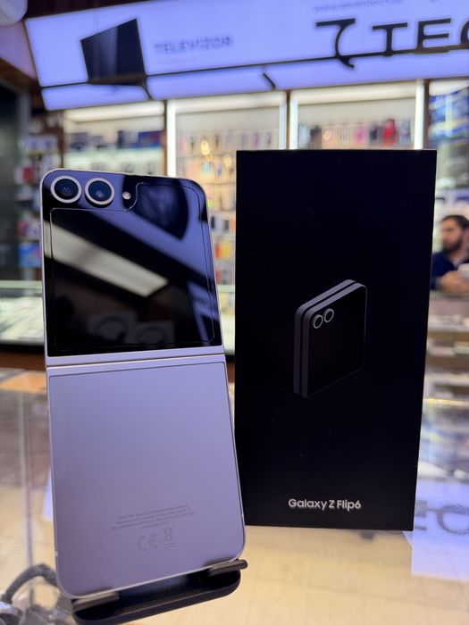 Samsung Flip 6 Vietnam