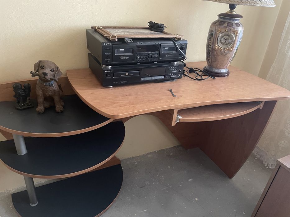 Голямо бюро