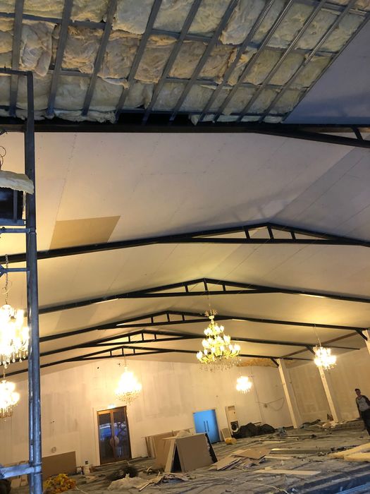 Amenajăm apartamente , case , vile , case bătrânești