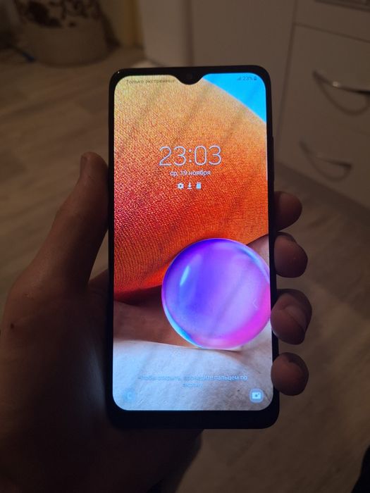 Продаю телефон Самсунг А32