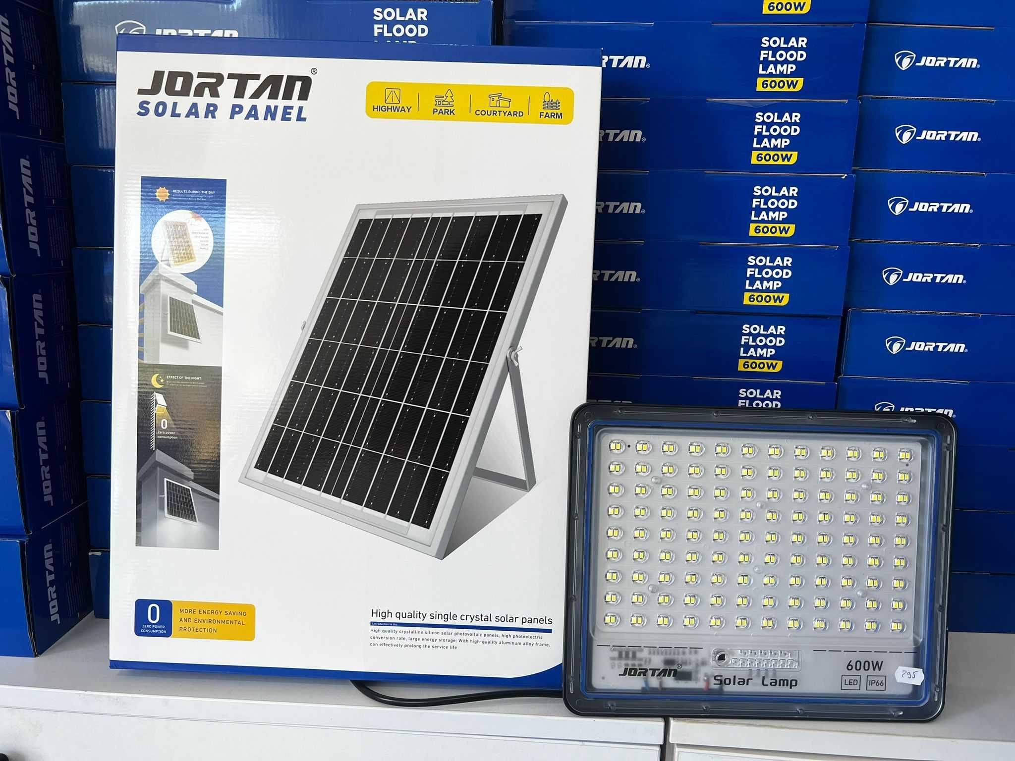 Proiector Lampa solara Jortan Led Solar 600W 6000K IP 66