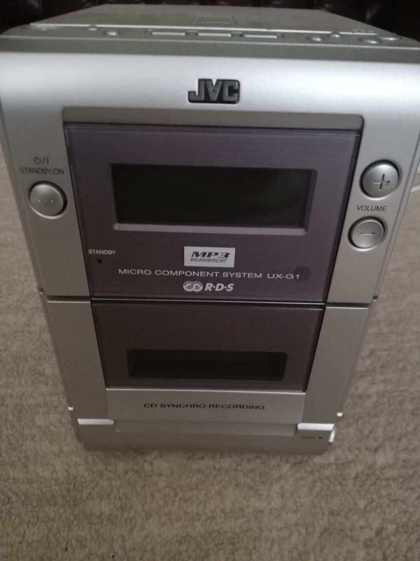 Unitate compact disc JVC în stare perfectă de funcționare