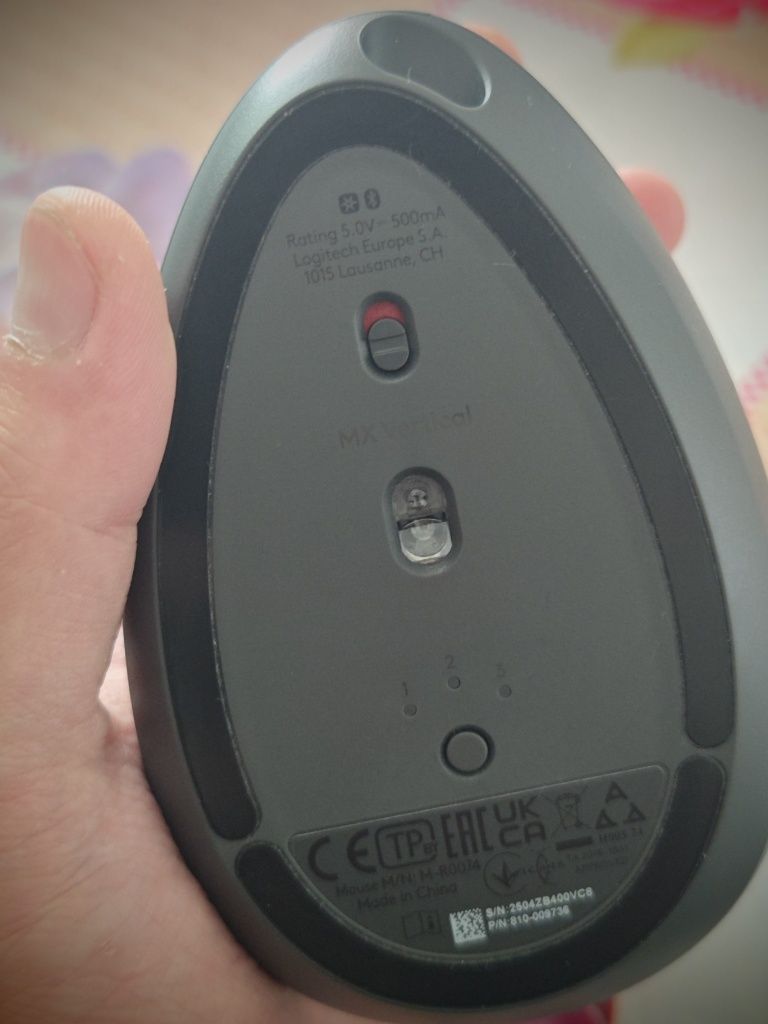 Продам мышку Logitech MX VERTICAL