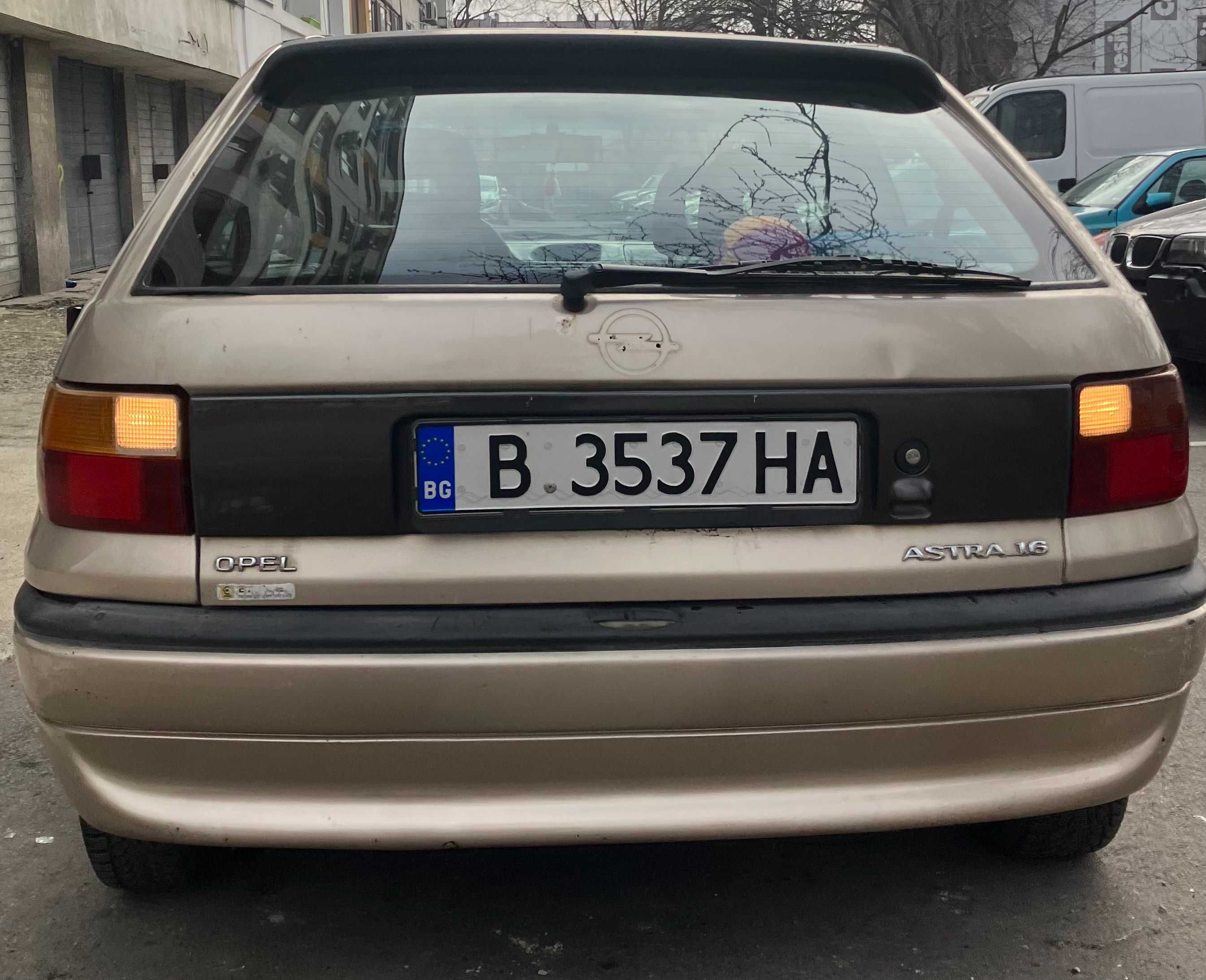 Опел Астра 1.6 Шибидах