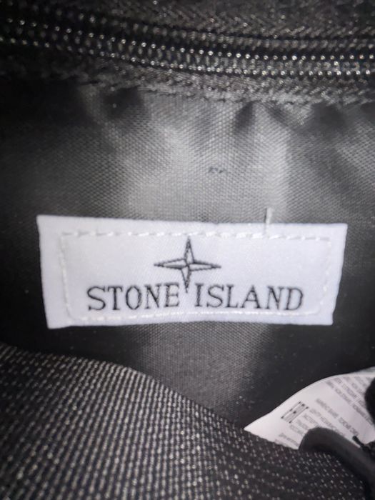 Stone Island чантичка синя