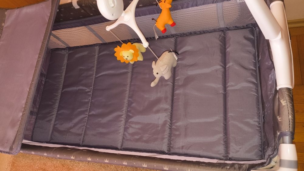 Бебешка кошара Lorelli 2 нива + МАТРАК