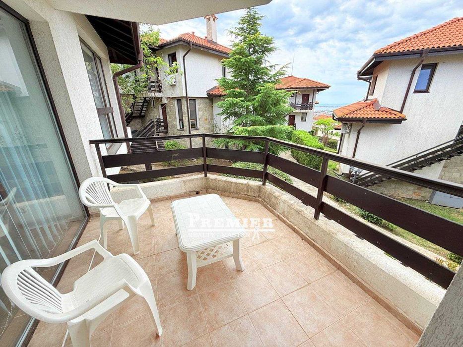 Прекрасен мезонет в близост до Слънчев Бряг