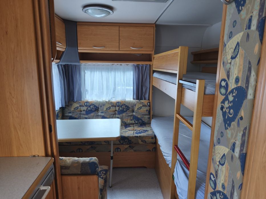 Rulotă Knaus 6 locuri, 1999, AC, cort, toaletă, încălzire, impecabilă