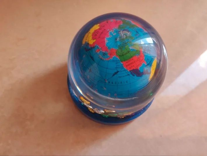 Decorațiune glob pământesc