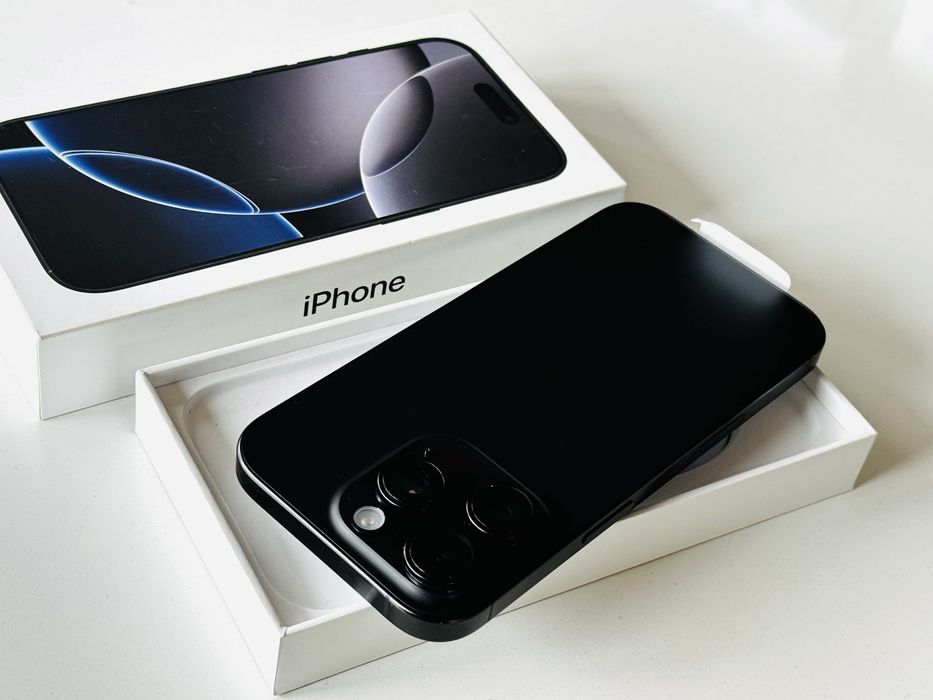 Iphone 16 Pro 256GB Black 100% Батерия! Гаранция 6 месеца