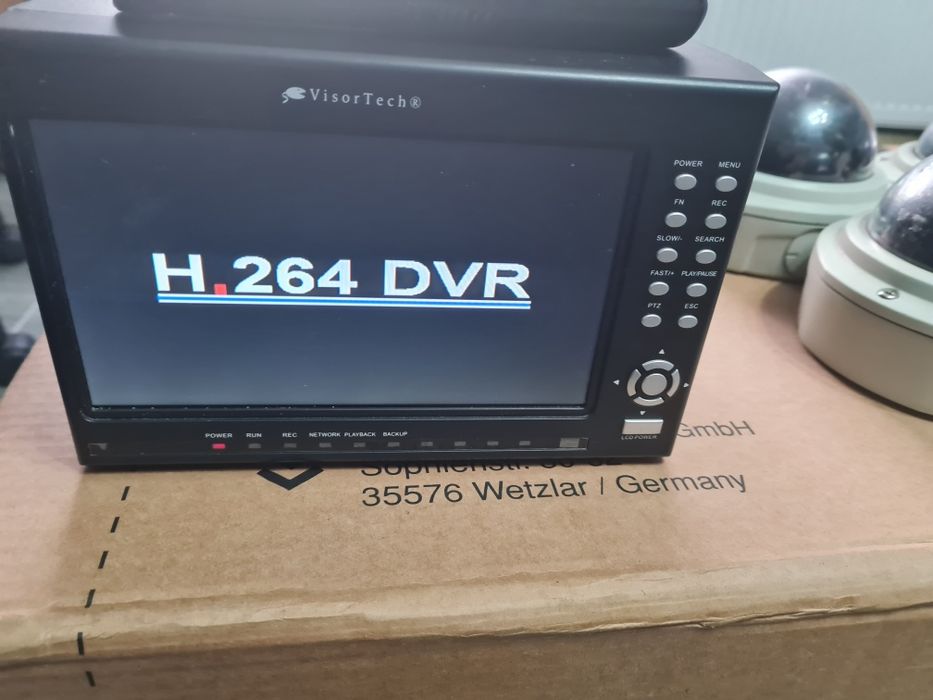 Dvr cu 4 camere supraveghere