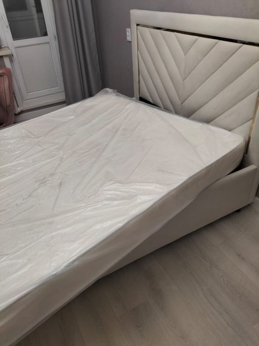 Продам матрас 160*200