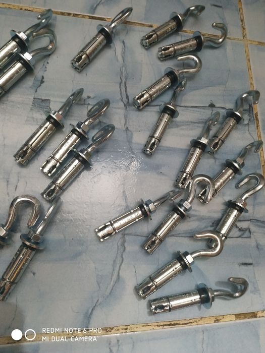 Dibluri beton cu cioc