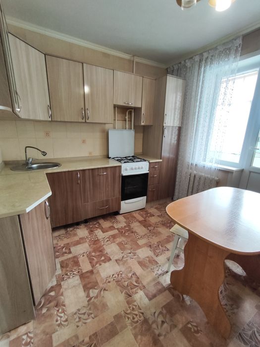 Продам! 2ком.квартиру Ленинградку в 20мкр.