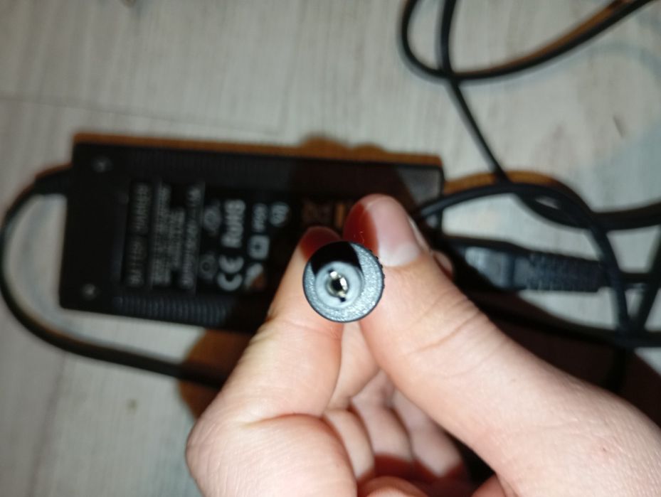 Încărcător  42v 1.5a HLT-180-4201500