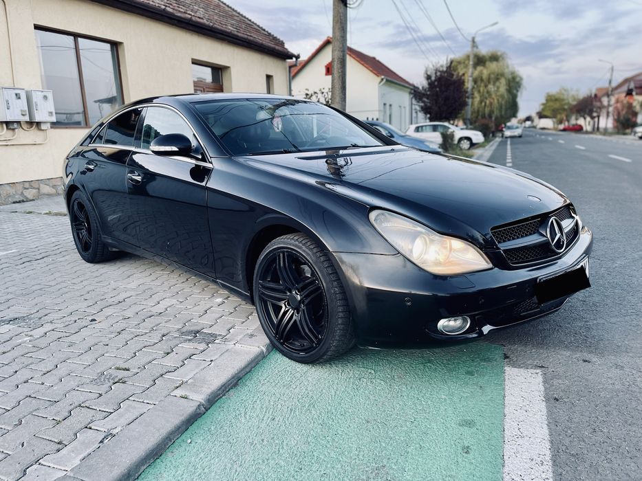 Vand sau schimb mercedes cls