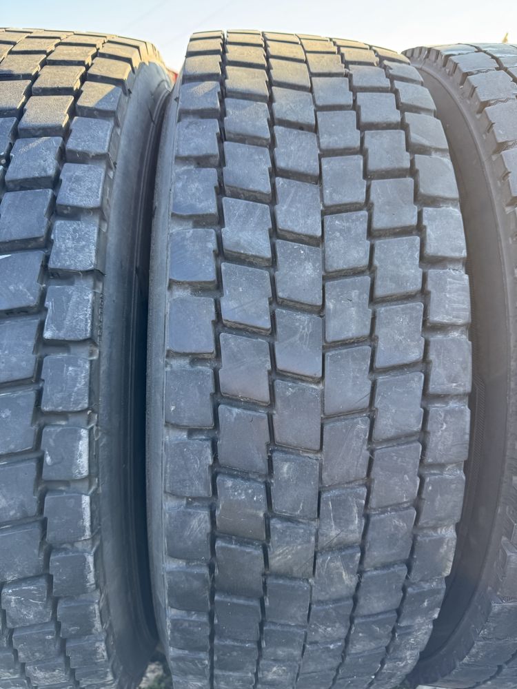 Anvelope 285/70/19.5 Michelin