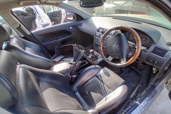 pompa de inalta kit injectie ambreiaj volanta cutie de viteze manuala turbina injector injectoare timonerie punte jug motor  Ford Mondeo 3 facelift  motor 2.0tdci 130cp cod motor FMBA