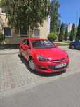 Vând Opel astra j