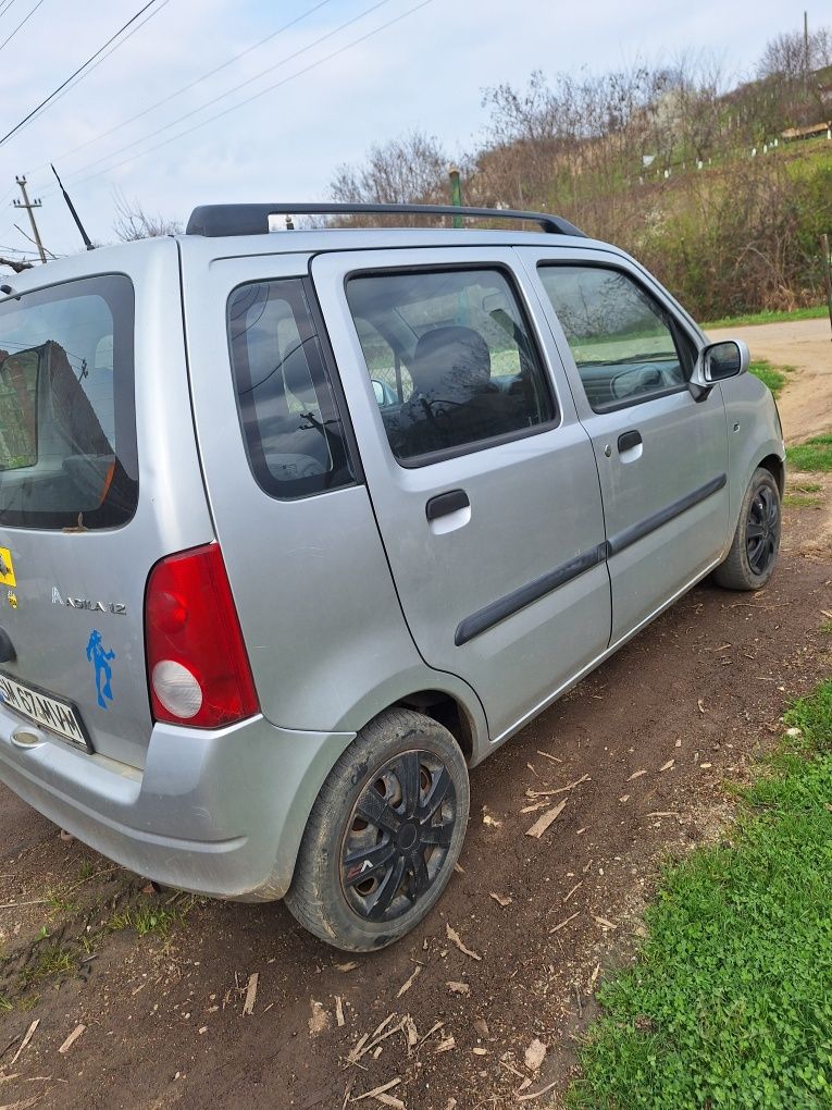 Vând mașină 1.2 benzina Opel Agila