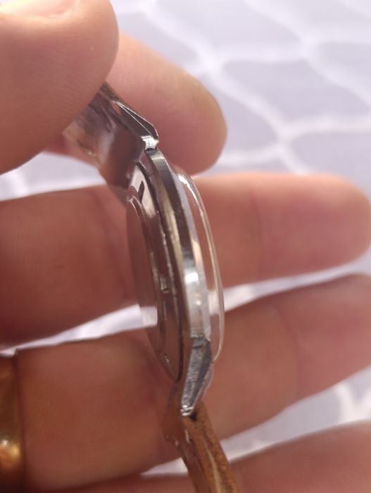 Ceas sovietic Sputnik aniversar