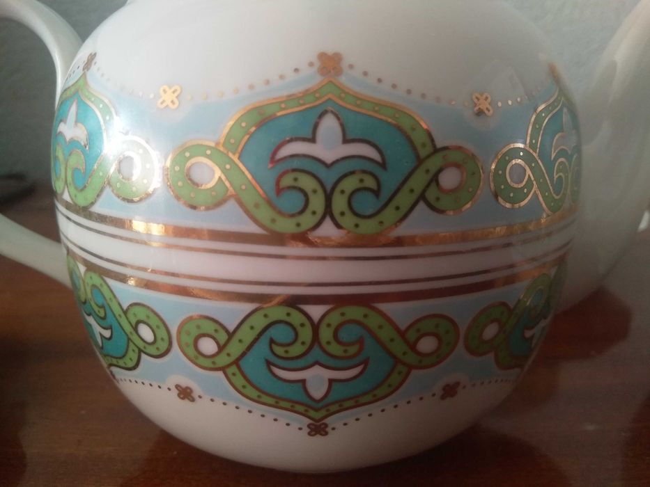 Продам чайный сервиз. Дулево.