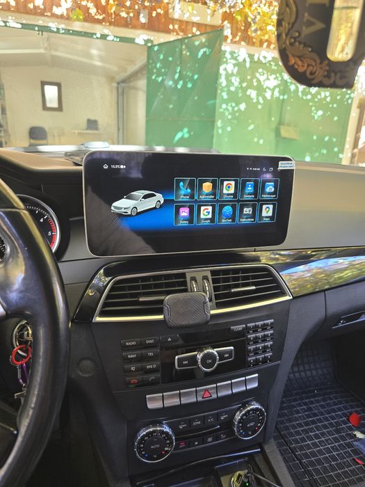 Navigatie android Mercedes C Class w204 Carplay Waze YouTube BT