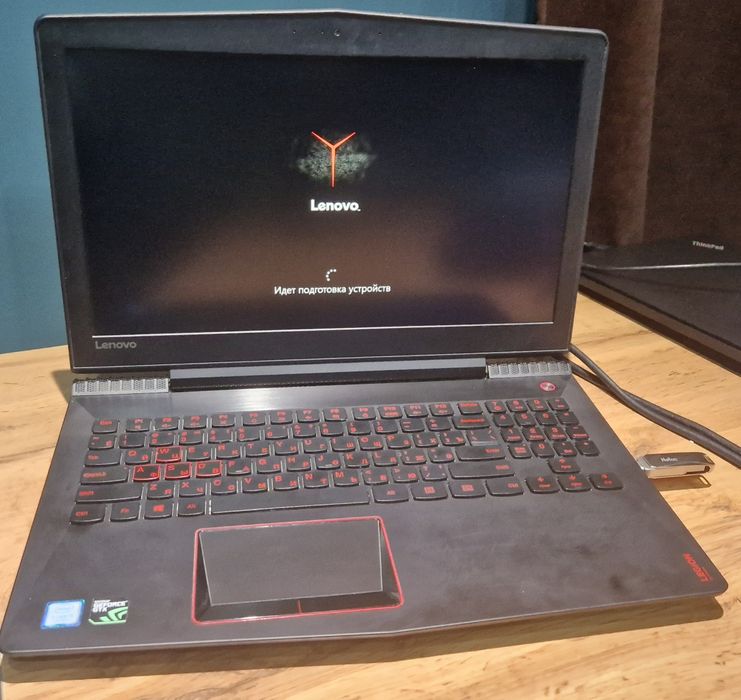 Продам ноутбук Lenovo Legion 15 Y520 i5