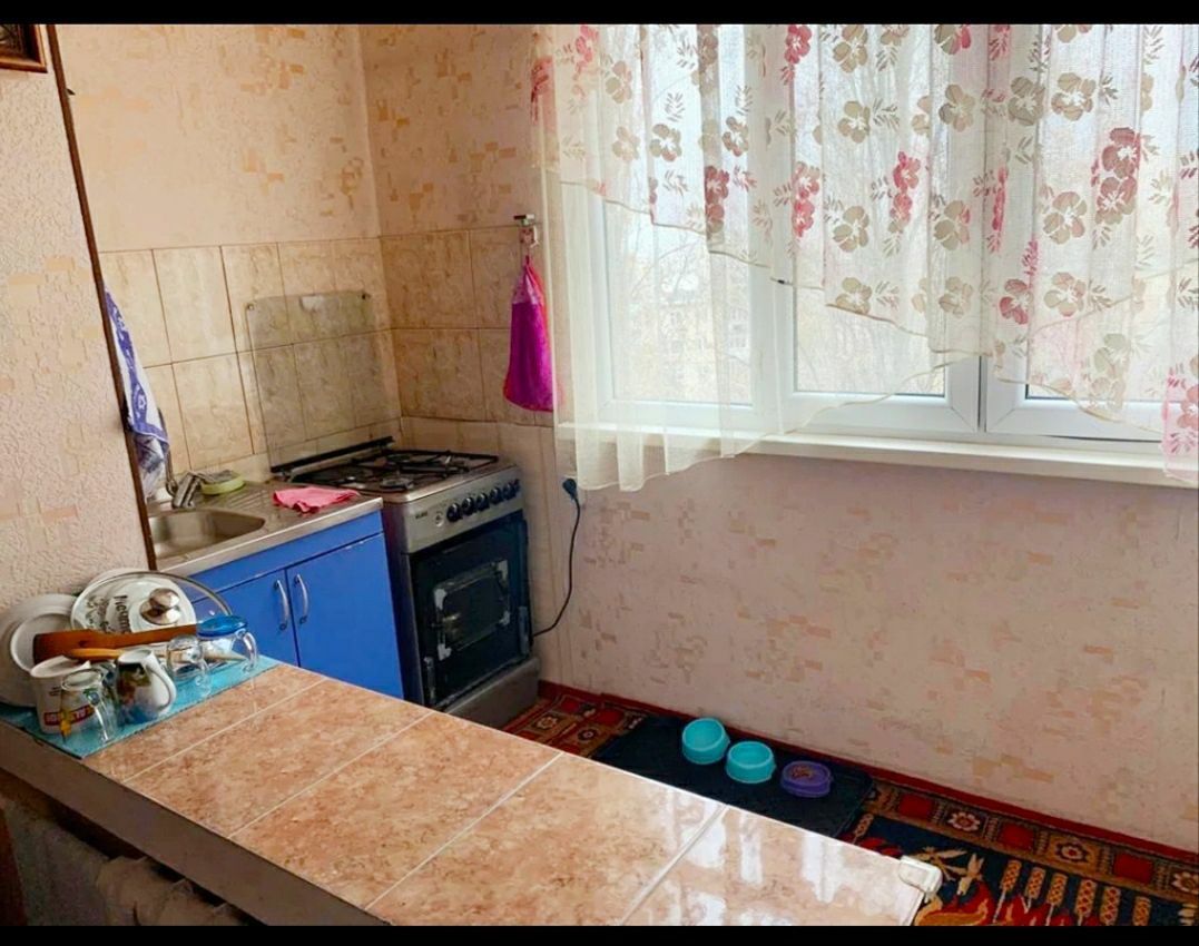 3 хонали Ибн Сино Бетонка