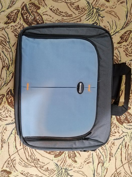 Genți pentru laptop 15"