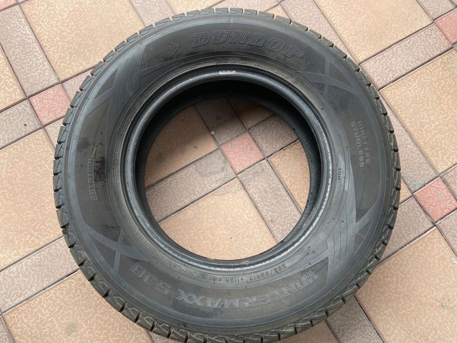 Зимняя резина Dunlop 265/65/17