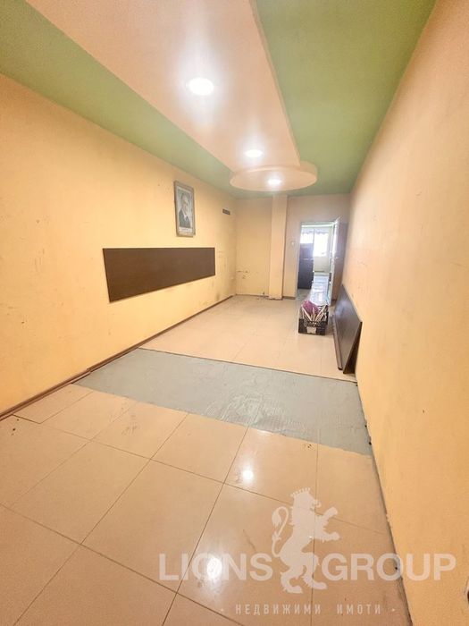 Продава се Магазин в Варна, Левски - 438 кв.м за 1347 €/кв.м - Снимка #4