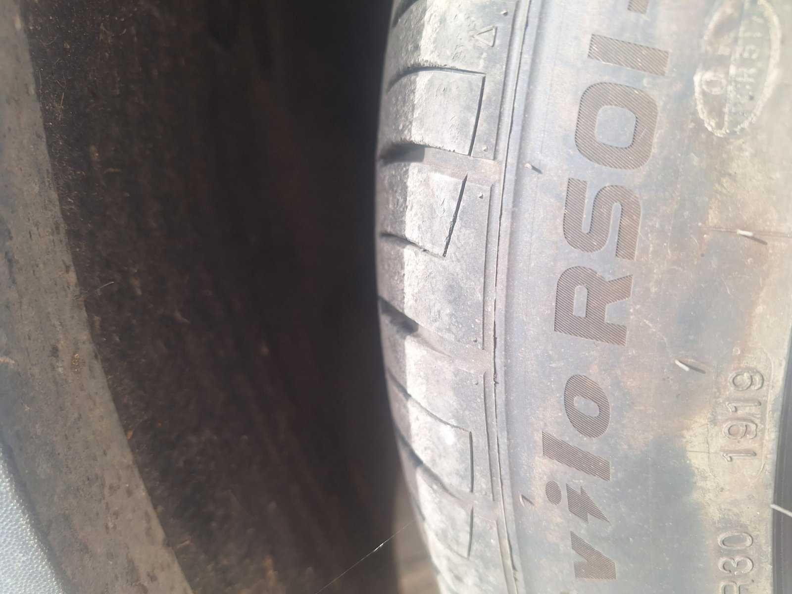 Vw Touareg 3.0 TDI ,240 к.с. , 60 броя на части