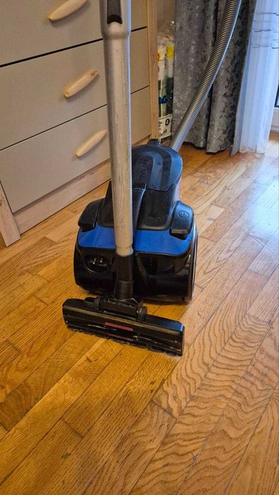 Прохосмукачка Rowenta