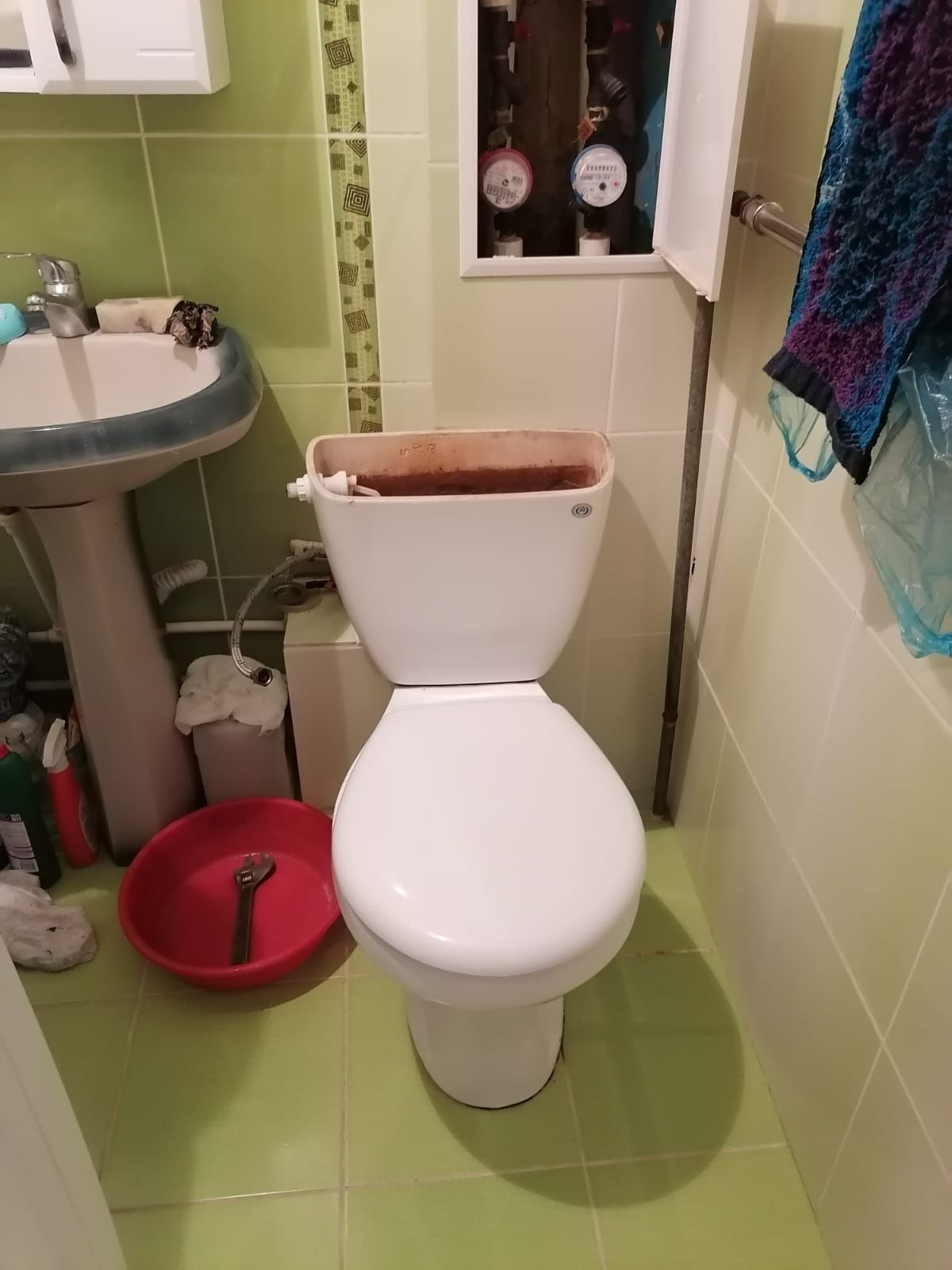 Унитаз б/у продам