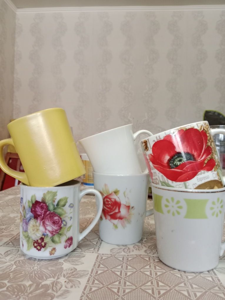 Продаются  стаканы