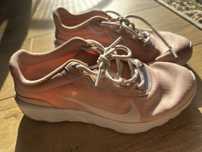 Маратонки Nike