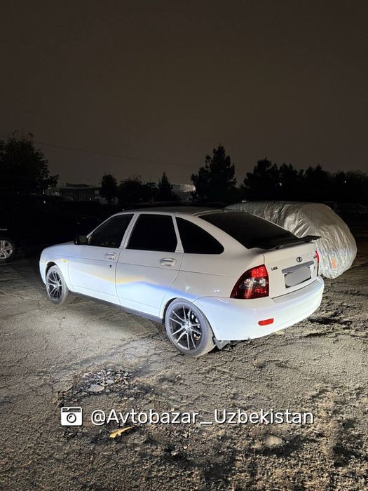 •Lada Priora 2008•