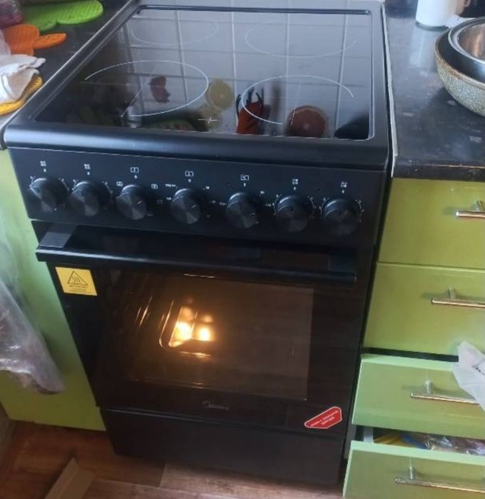 Продам плиту  новая