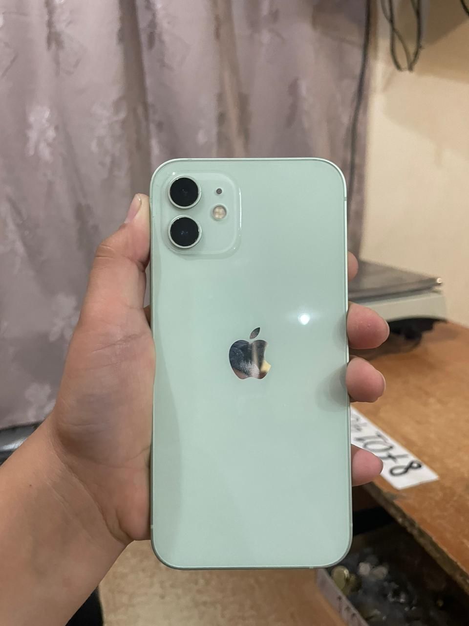 Iphone 12 caтылады