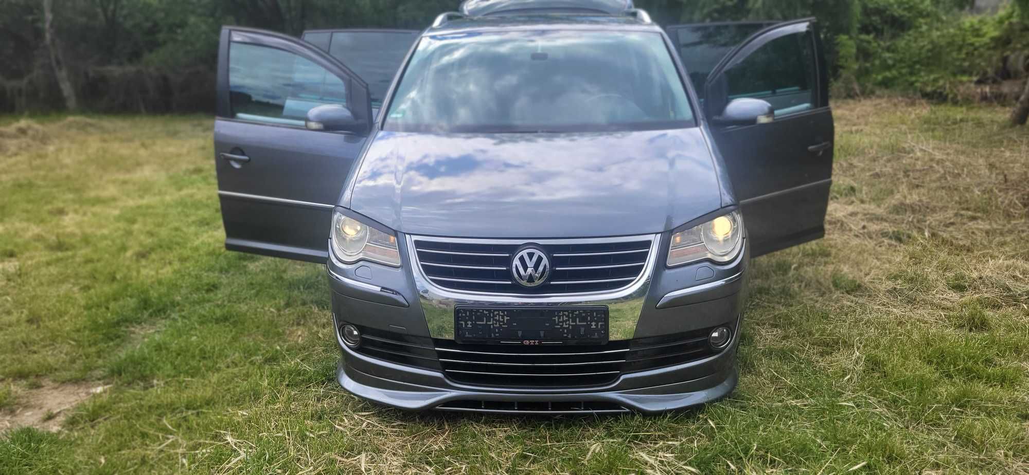 Volkswagen touran 140 cp 7 locuri