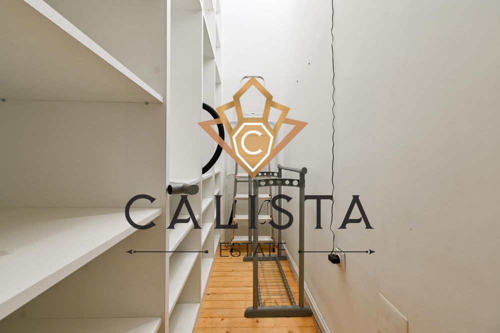 Дава се под наем Двустаен апартамент в София, Център - 55 кв.м за 1000 € - Снимка #12