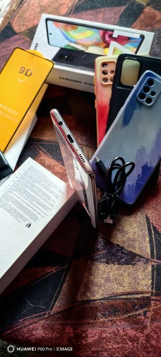 SAMSUNG Galaxy A71 White pearl-Перфектно състояние.Подаръци